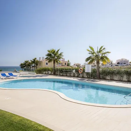 5 Star Beach View In Porto De Mos 150 Metres From The Beach * Porto de Mos (Lagos)